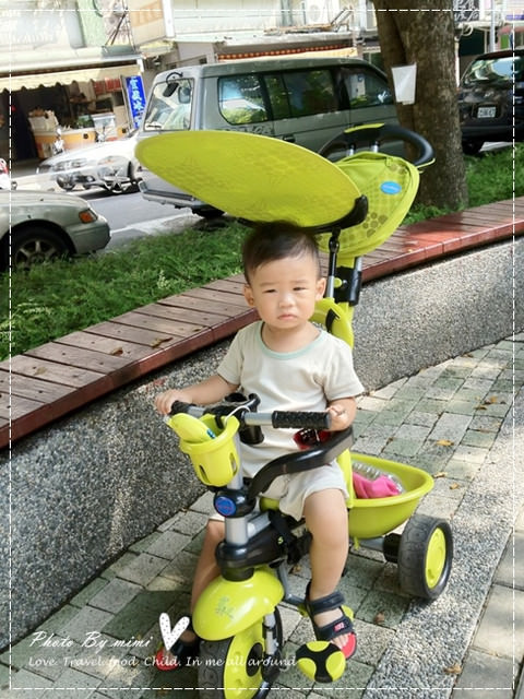 [育兒]米寶人生第一台車。Smart Trike動物系列 3合1多功能腳踏車