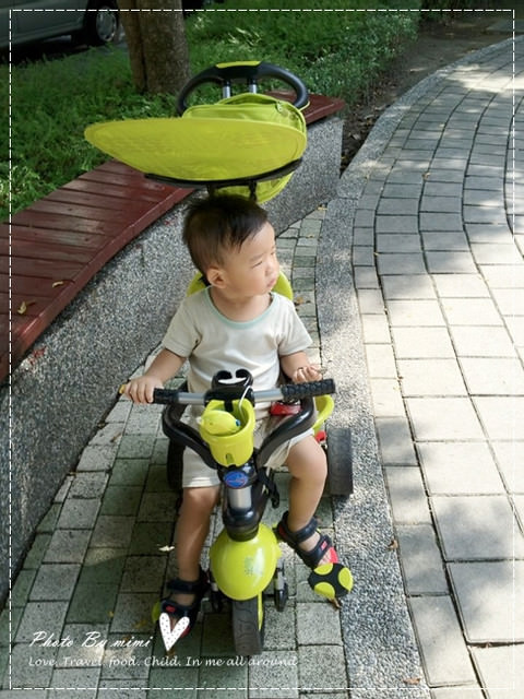 [育兒]米寶人生第一台車。Smart Trike動物系列 3合1多功能腳踏車