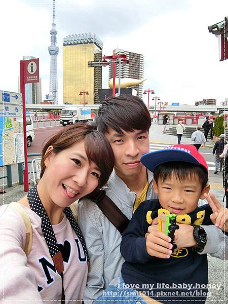 【東京自由行】淺草 雷門.仲見世通散步去。必嚐花月堂波蘿麵包。走走看看之看圖說故事好愜意小遊記 - 第4張圖 CIMG1877.JPG