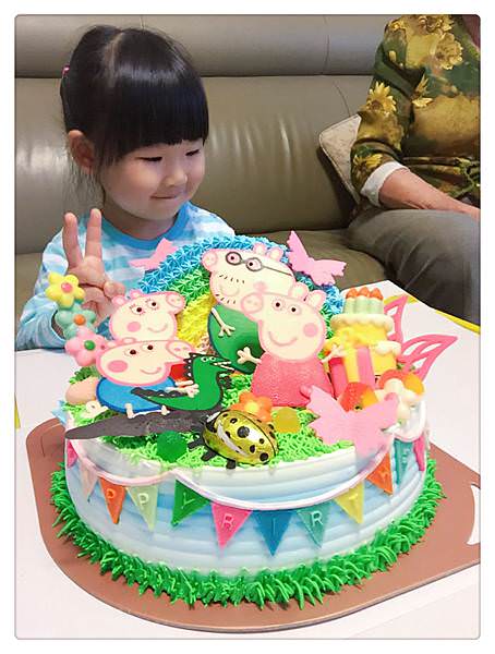 【親子】94’迷迭香胖趣。米寶5歲生日蛋糕 超可愛吸睛造型蛋糕。妖怪手錶-吉胖喵 幫我們慶生。卡通蛋糕。客製化蛋糕 - 第38張圖 【親子】94’迷迭香胖趣。米寶5歲生日蛋糕 超可愛吸睛造型蛋糕。妖怪手錶-吉胖喵 幫我們慶生。卡通蛋糕。客製化蛋糕
