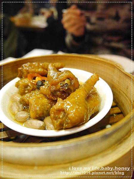 【美食】點點心台灣 Dimdimsum Taiwan。香港人氣平價港式茶點.飲茶。超Q豬仔流沙包。微風信義店 - 第41張圖 P2120901.JPG
