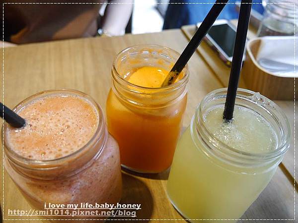 【美食】mia cucina(復興店)。創意義式蔬食料理X工業風裝潢。吃素也能這麼美味啊!。台北東區美食 - 第14張圖 P2120817.JPG