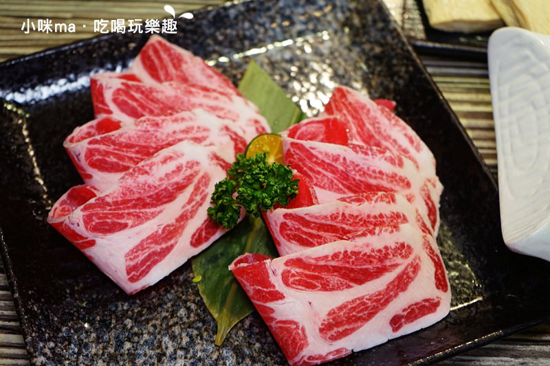 麻神麻辣火鍋 麻神麻辣火鍋