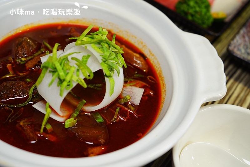 麻神麻辣火鍋 麻神麻辣火鍋