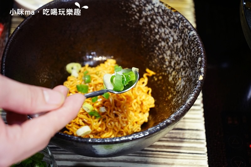 麻神麻辣火鍋 麻神麻辣火鍋