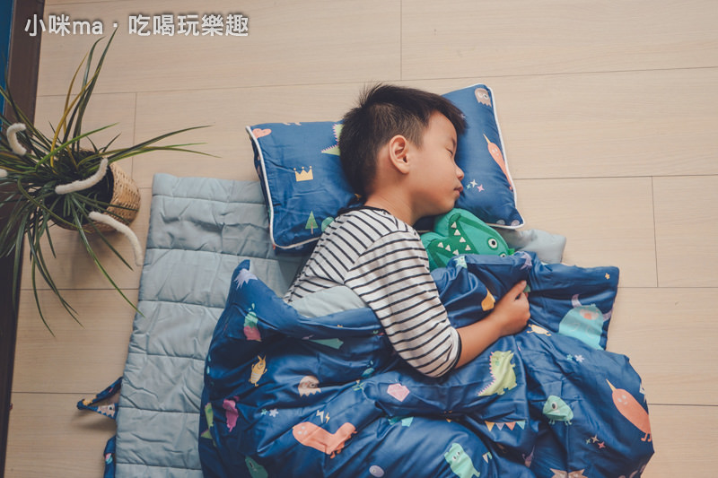 兒童睡袋開箱 兒童睡袋開箱