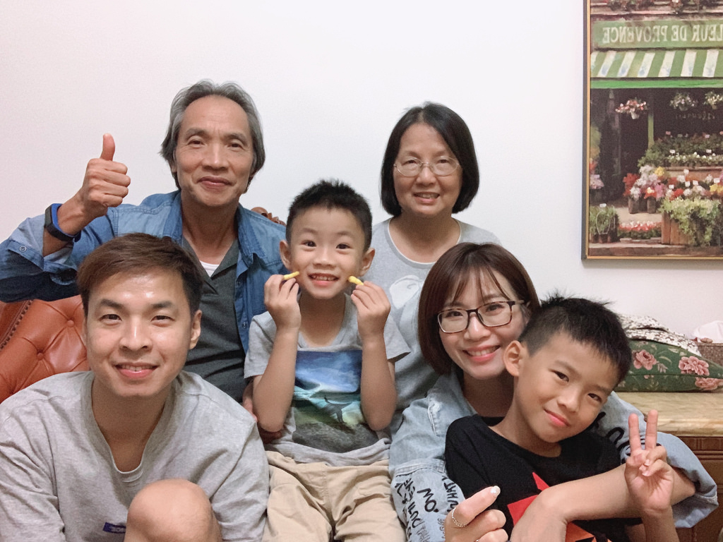古拉KulaB&B花蓮民宿 ▏獨棟庭院豪宅包棟 一棟只接待一組客人 給你豪宅式的享受。卡拉OK、烤肉區、沙坑、腳踏車 應有盡有。吉安鄉包棟民宿推薦/花蓮包棟民宿首選