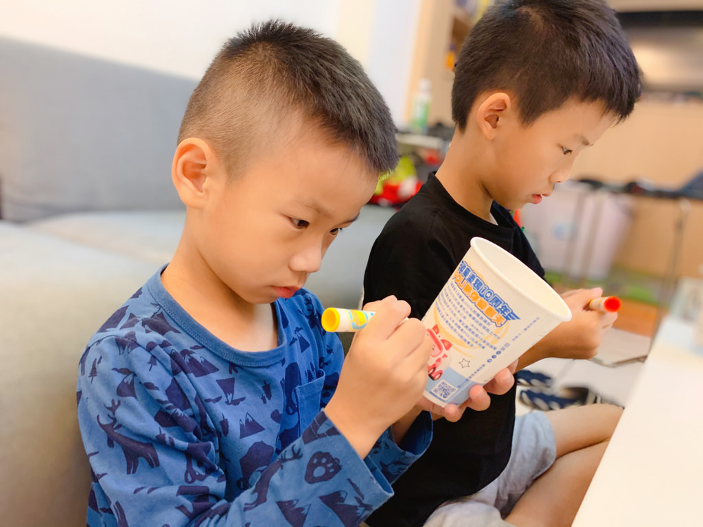 晨間廚房早午餐 塗鴉上傳抽好Switch！  ▏歡慶塗鴉10周年 POLI陪你樂翻天。塗鴉杯拍照上傳就有機會抽中Switch 幫你的兒童節禮物加碼。大人小孩都可以參加喔。