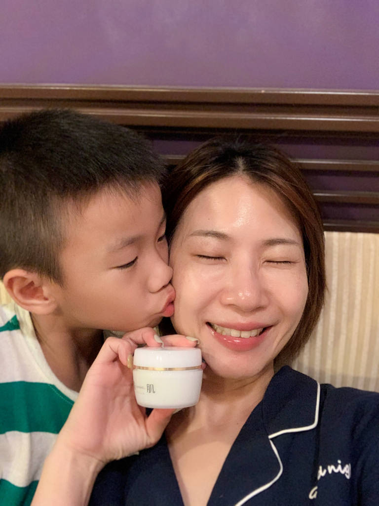 珠肌LANSHEL 蘭雪路全效美凝霜 ▏日本超人氣 All in one保養品！ 五效合一的水凝霜 忙碌的妳也能擁有水煮蛋肌~啵亮。