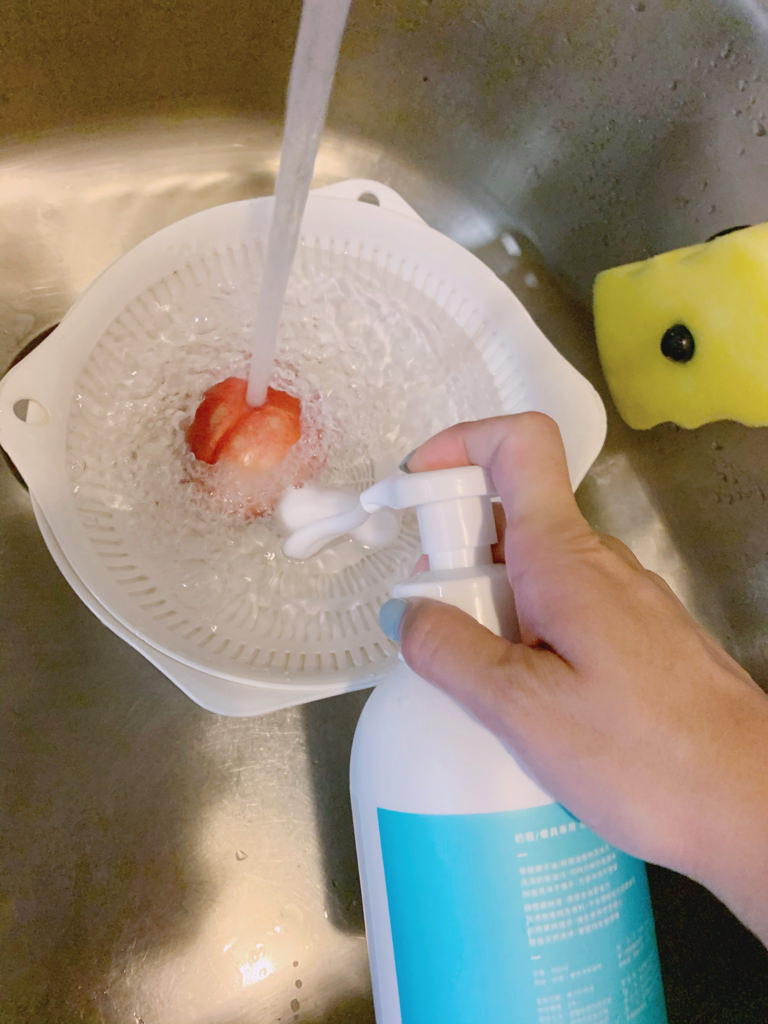 淨淨食器清潔皂 ▏天然溫和成分 洗奶瓶、餐具、蔬果 一罐搞定。好沖洗、不殘留 小朋友也能自己洗餐具嚕。蔡阿嘎強力推薦。