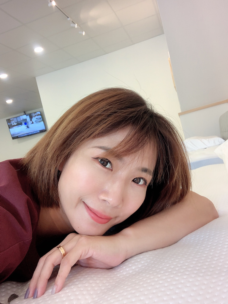橘家床墊 ▏台灣MIT製作的床墊 好睡就是這麼簡單。中鋼高品質的高碳鋼+完美包覆性 一覺好眠就靠它。獨立筒床墊推薦品牌 / 中壢床墊推薦