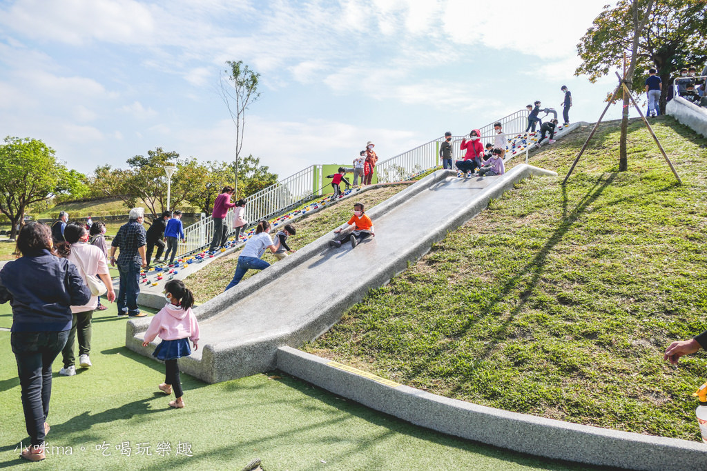 岡山河堤公園 岡山河堤公園