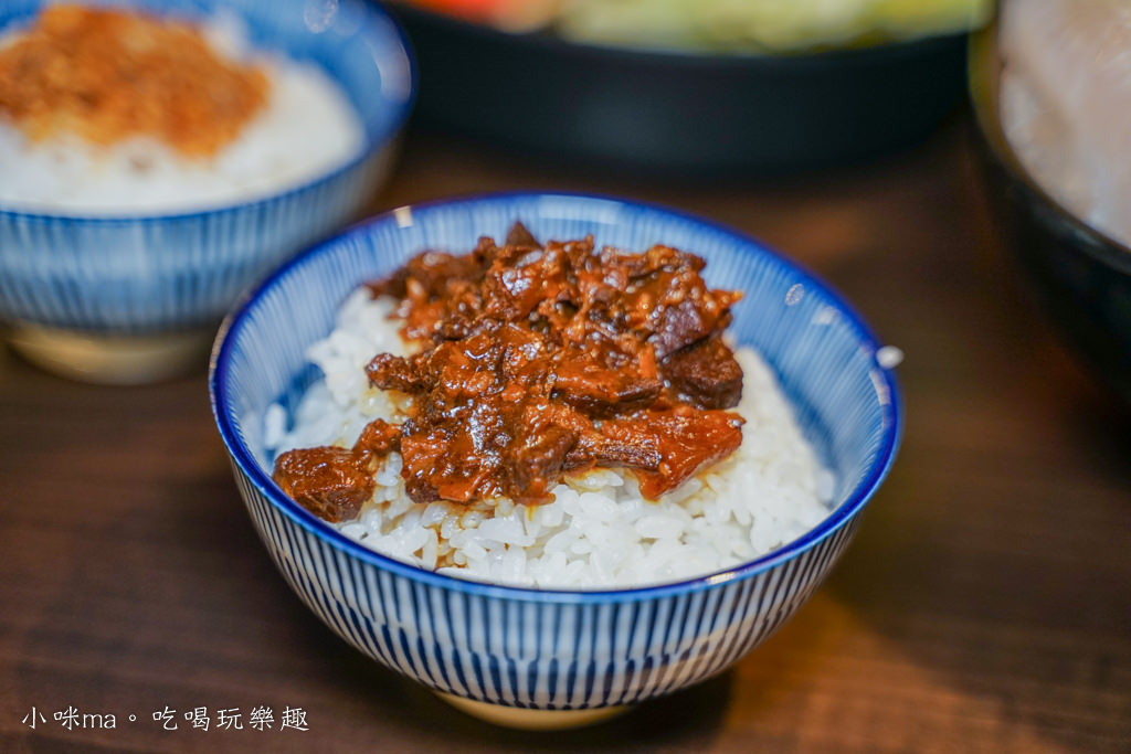 肉多多火鍋