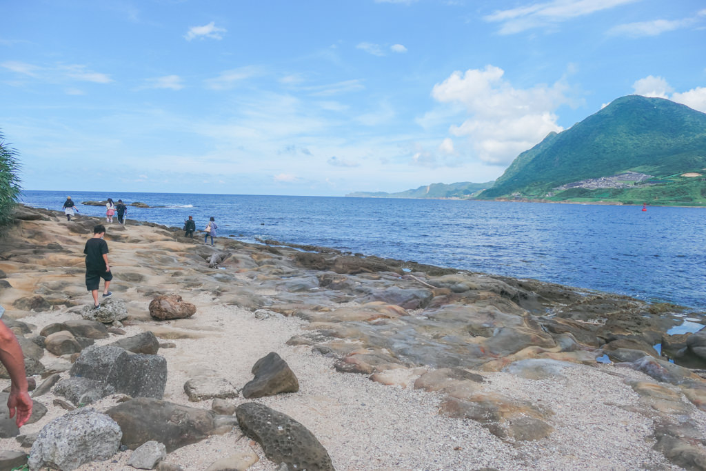 新北瑞芳親子旅遊景點|深澳漁港超好玩 象鼻岩、酋長岩世界級天然大景藏在漁港內。免門票、好停車 - 第7張圖 新北瑞芳親子旅遊景點|深澳漁港超好玩 象鼻岩、酋長岩世界級天然大景藏在漁港內。免門票、好停車