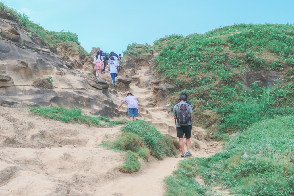 新北瑞芳親子旅遊景點|深澳漁港超好玩 象鼻岩、酋長岩世界級天然大景藏在漁港內。免門票、好停車 - 第12張圖 新北瑞芳親子旅遊景點|深澳漁港超好玩 象鼻岩、酋長岩世界級天然大景藏在漁港內。免門票、好停車