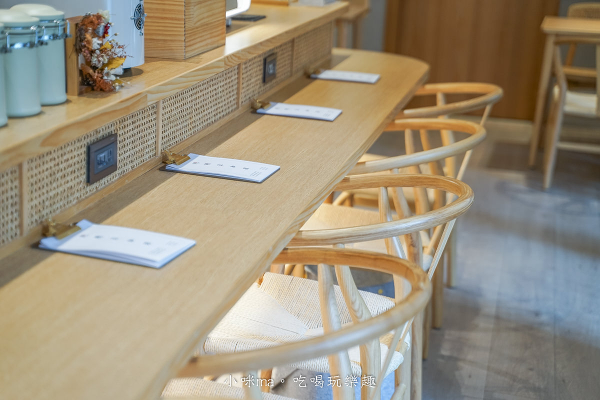【南京三民咖啡廳】CHIT CHAT Cafe 寶清店｜轉角讓你一秒到京都，這裡還喝得到丸久小山園的茶品 。台北美食 。台北美食
