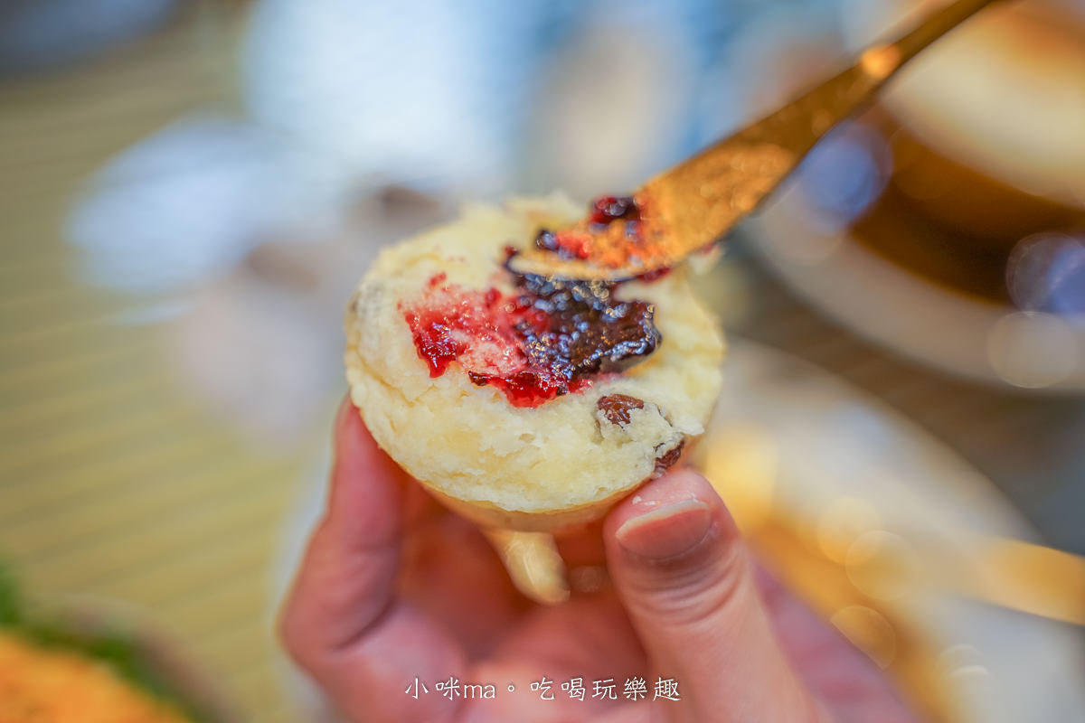【南京三民咖啡廳】CHIT CHAT Cafe 寶清店｜轉角讓你一秒到京都，這裡還喝得到丸久小山園的茶品 。台北美食 。台北美食