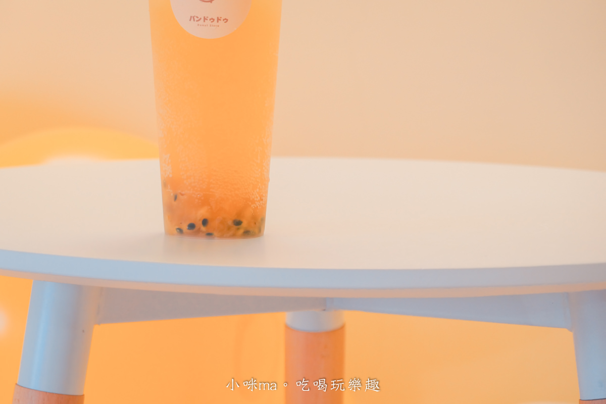 Chubby Doo 甜甜圈專賣店｜超卡哇伊的甜甜圈 每一口都爆漿。桃園絕美純白色建築-阜山聚落 每個角落都可以狂拍41255張。桃園美食