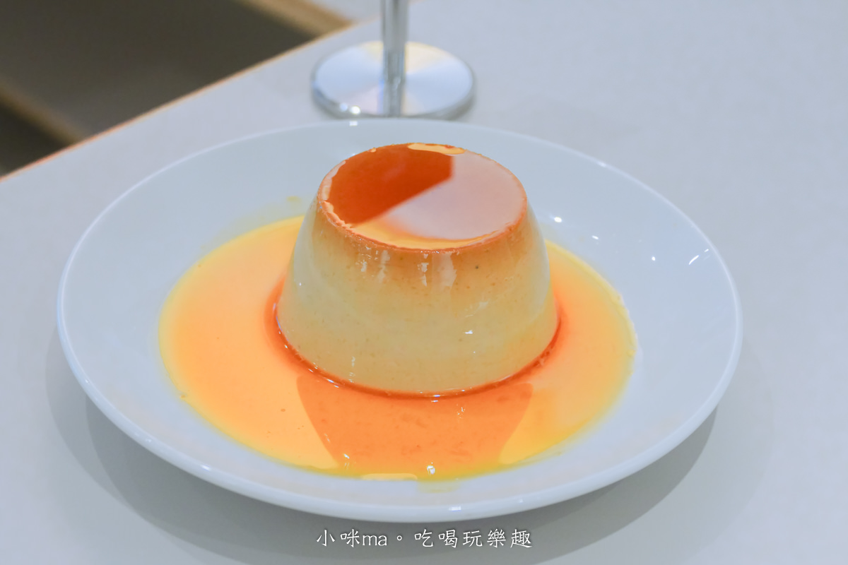 Brun不然 信義店|Brun不然的新店讓你彷彿走在日本街頭,純白用餐空間配上戶外花園,這麼chill的環境竟然在信義區。台北美食 - 第21張圖 Brun不然 信義店|Brun不然的新店讓你彷彿走在日本街頭,純白用餐空間配上戶外花園,這麼chill的環境竟然在信義區。台北美食