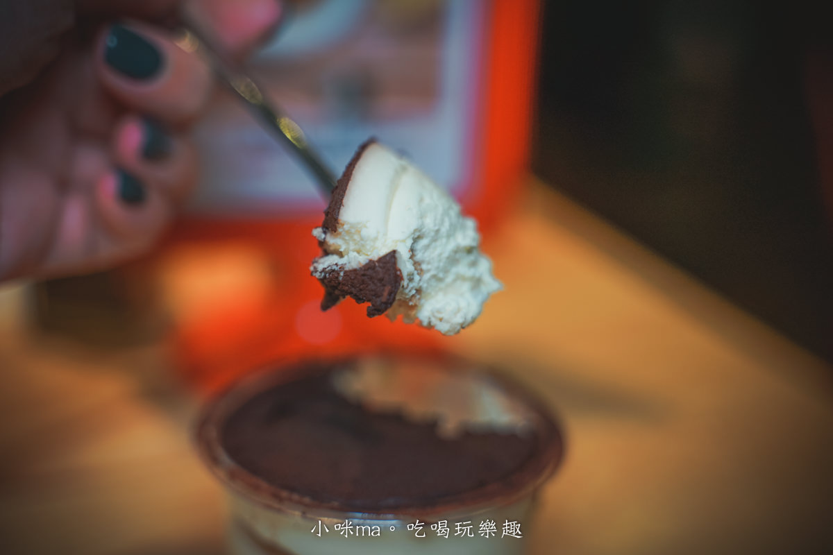 Stan & Cat 史丹貓美式餐廳 西門店|超浮誇5.5 盎司牛肉漢堡,吃完它飽一天啦,全天候早午餐+獨門特調,美式餐廳也能這麼chill。捷運西門站 - 第13張圖 Stan & Cat 史丹貓美式餐廳 西門店|超浮誇5.5 盎司牛肉漢堡,吃完它飽一天啦,全天候早午餐+獨門特調,美式餐廳也能這麼chill。捷運西門站
