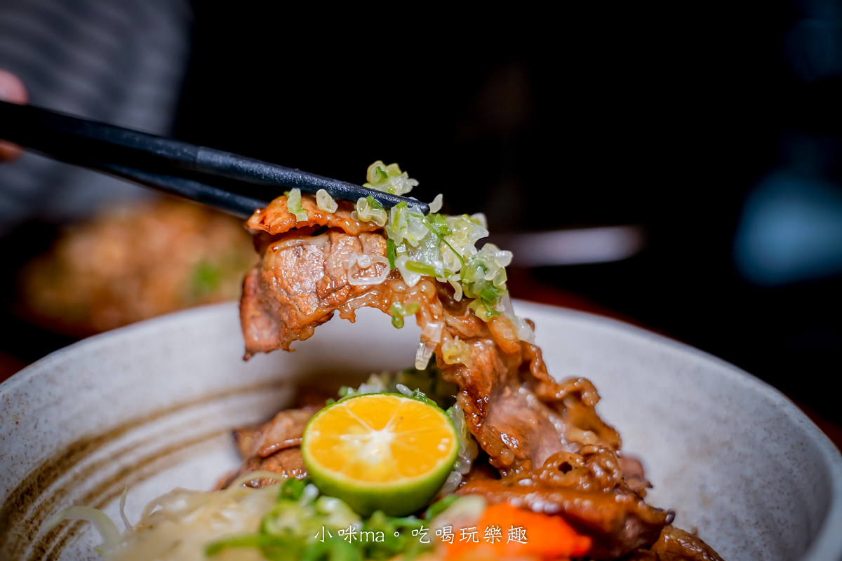 老菘田居酒屋|南京三民站完全無雷的居酒屋,炭火烤出獨門風味串燒,下班小酌就約這裡。捷運南京三民站 - 第34張圖 老菘田居酒屋|南京三民站完全無雷的居酒屋,炭火烤出獨門風味串燒,下班小酌就約這裡。捷運南京三民站