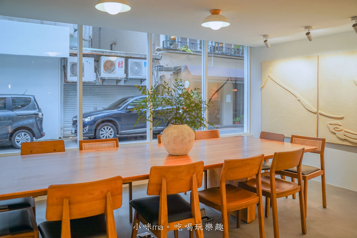ivette Da An 大安店|玻璃屋咖啡廳又一發,來自台中的ivette分店落腳大安區,台北寵物友善餐廳。捷運忠孝敦化站 - 第10張圖 ivette Da An 大安店|玻璃屋咖啡廳又一發,來自台中的ivette分店落腳大安區,台北寵物友善餐廳。捷運忠孝敦化站