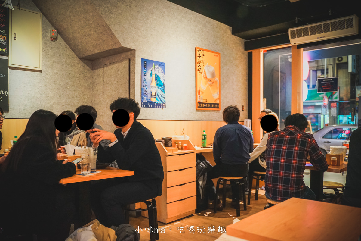 柒息地串燒居酒屋 長春店｜串燒不貴 只要銅板價! 一串19元起~，超級好吃的秘醬串燒有夠涮嘴，下班小酌、任何聚餐首選。捷運南京松江站