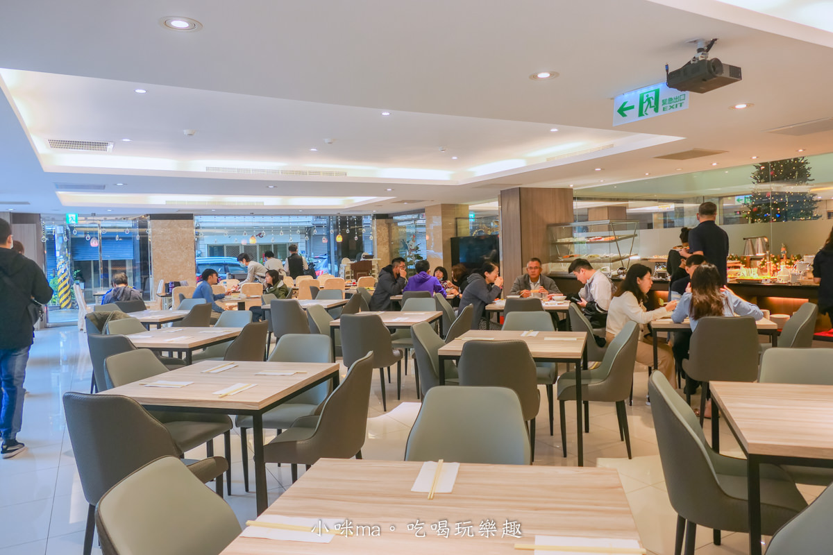 享豪大飯店|新竹竹北CP值超高的商務飯店,早餐超豐富,周邊小吃林立吃喝都方便。新竹住宿/ 新竹飯店 - 第11張圖 享豪大飯店|新竹竹北CP值超高的商務飯店,早餐超豐富,周邊小吃林立吃喝都方便。新竹住宿/ 新竹飯店