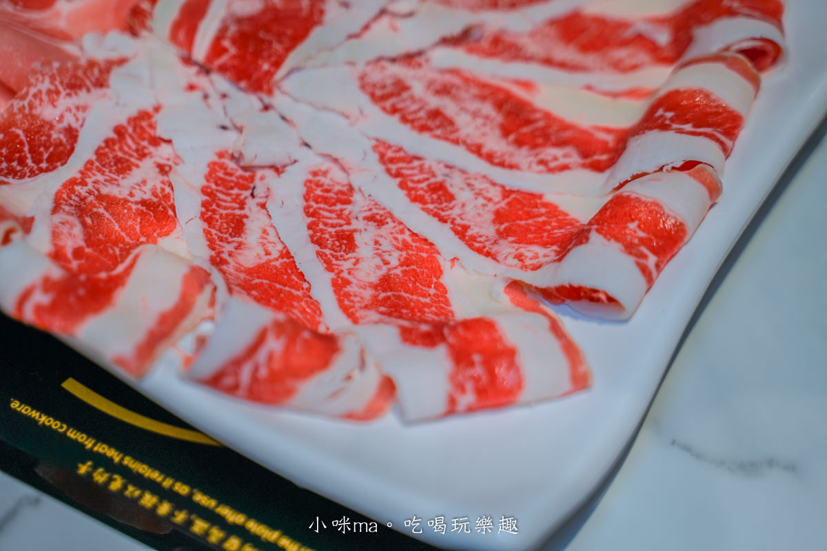 肉多多火鍋 台北西門店|台灣火鍋第一品牌,蔬食者的天堂鍋物 35種蔬菜無限吃,爆擊海鮮盤 專人幫你剝蝦捏,捷運西門站 - 第42張圖 肉多多火鍋 台北西門店|台灣火鍋第一品牌,蔬食者的天堂鍋物 35種蔬菜無限吃,爆擊海鮮盤 專人幫你剝蝦捏,捷運西門站