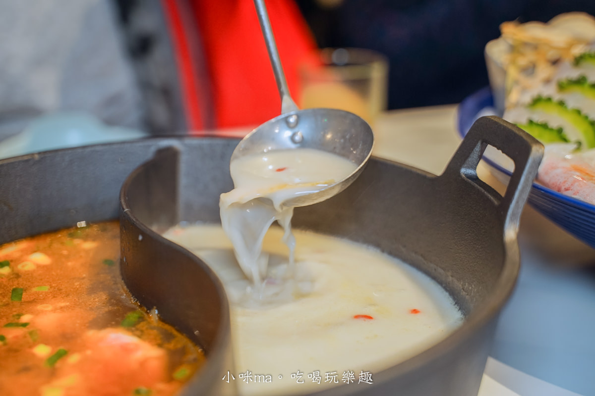 肉多多火鍋 台北西門店|台灣火鍋第一品牌,蔬食者的天堂鍋物 35種蔬菜無限吃,爆擊海鮮盤 專人幫你剝蝦捏,捷運西門站 - 第32張圖 肉多多火鍋 台北西門店|台灣火鍋第一品牌,蔬食者的天堂鍋物 35種蔬菜無限吃,爆擊海鮮盤 專人幫你剝蝦捏,捷運西門站