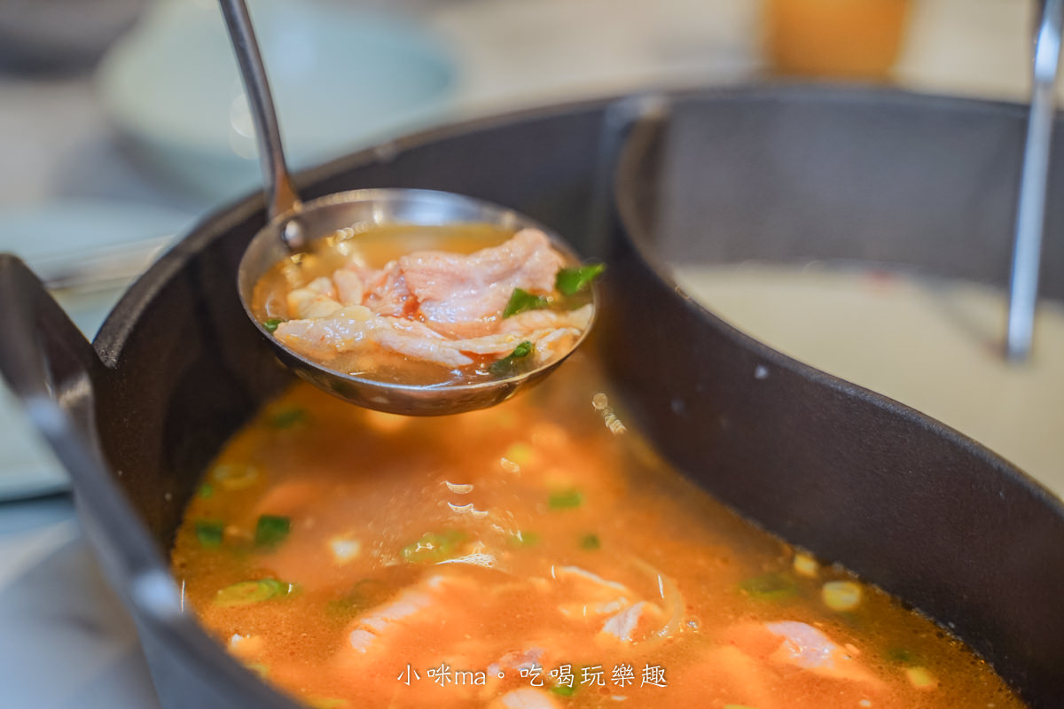 肉多多火鍋 台北西門店|台灣火鍋第一品牌,蔬食者的天堂鍋物 35種蔬菜無限吃,爆擊海鮮盤 專人幫你剝蝦捏,捷運西門站 - 第37張圖 肉多多火鍋 台北西門店|台灣火鍋第一品牌,蔬食者的天堂鍋物 35種蔬菜無限吃,爆擊海鮮盤 專人幫你剝蝦捏,捷運西門站