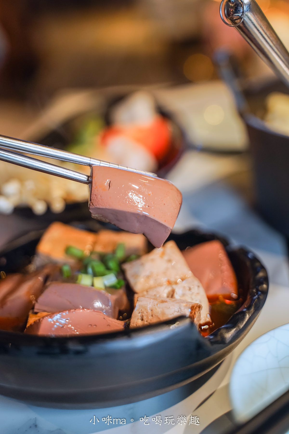 肉多多火鍋 台北西門店|台灣火鍋第一品牌,蔬食者的天堂鍋物 35種蔬菜無限吃,爆擊海鮮盤 專人幫你剝蝦捏,捷運西門站 - 第28張圖 肉多多火鍋 台北西門店|台灣火鍋第一品牌,蔬食者的天堂鍋物 35種蔬菜無限吃,爆擊海鮮盤 專人幫你剝蝦捏,捷運西門站
