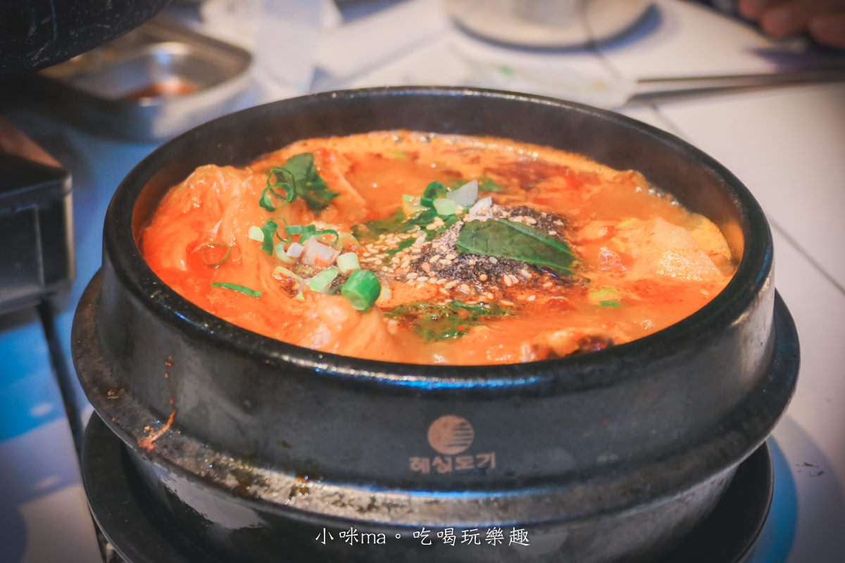 WULI NIGHT 韓式餐酒館｜直接走進韓國布帳馬車的街邊餐廳，吃的到道地釜山韓國美味，新竹美食/竹北美食
