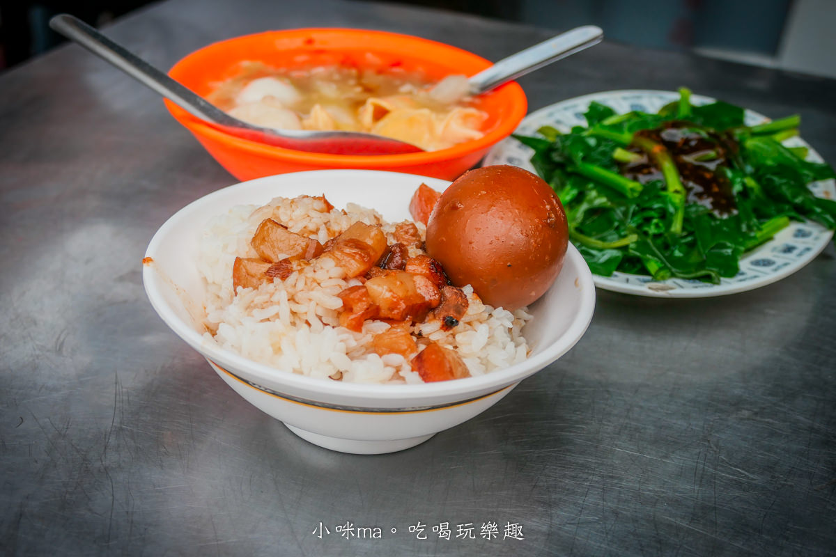 金仙魚丸永樂市場店｜迪化街裡40多年的老味道，滷肉飯+綜合羹完美SET，捷運北門站