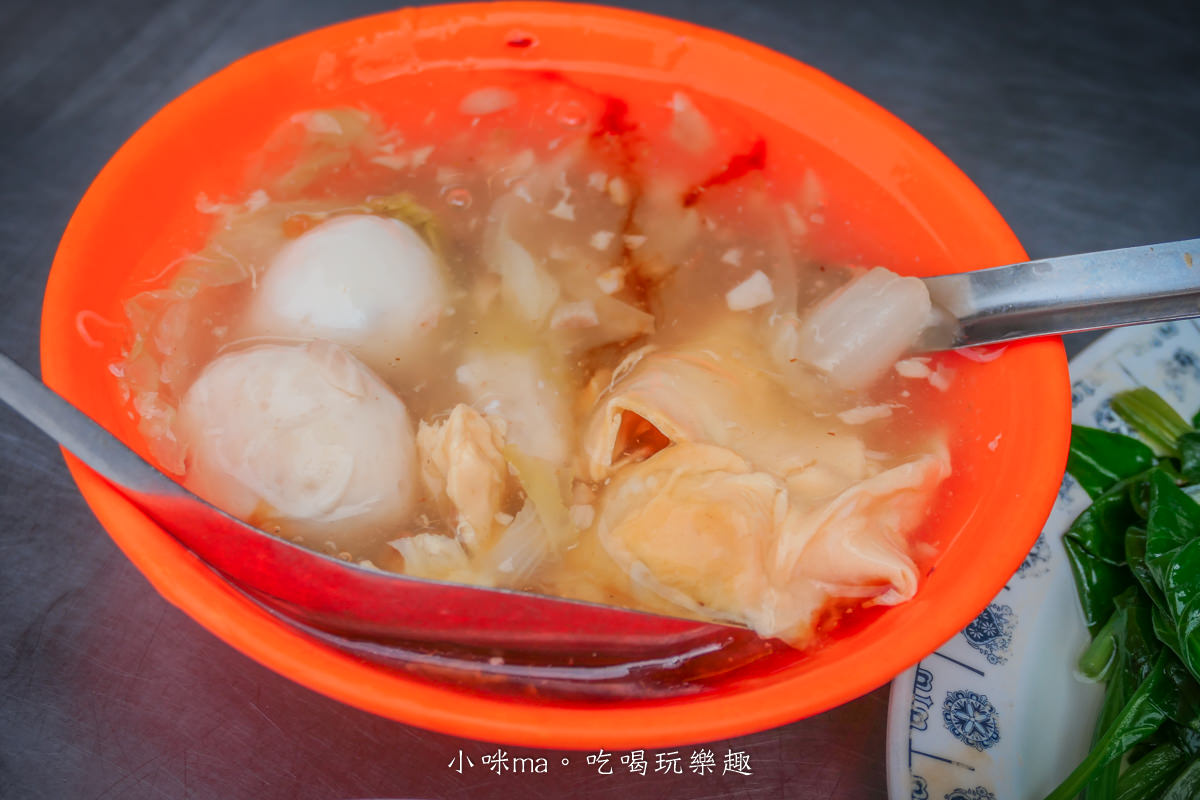 金仙魚丸永樂市場店｜迪化街裡40多年的老味道，滷肉飯+綜合羹完美SET，捷運北門站