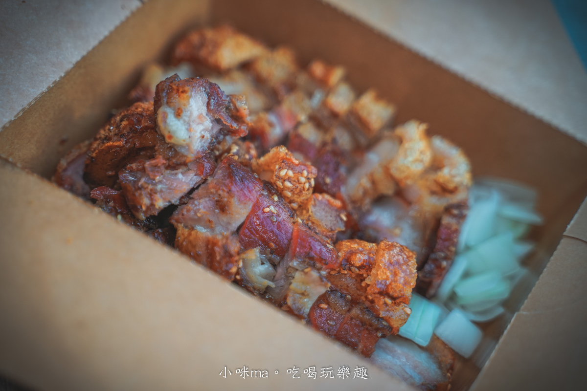 有利脆皮豬-內湖店|食尚玩家大推,無法安靜吃的脆皮豬,在嘴裡ㄎㄠ ㄎㄠ的聲音 超適合錄ASMR,捷運港墘站 - 第12張圖 有利脆皮豬-內湖店|食尚玩家大推,無法安靜吃的脆皮豬,在嘴裡ㄎㄠ ㄎㄠ的聲音 超適合錄ASMR,捷運港墘站