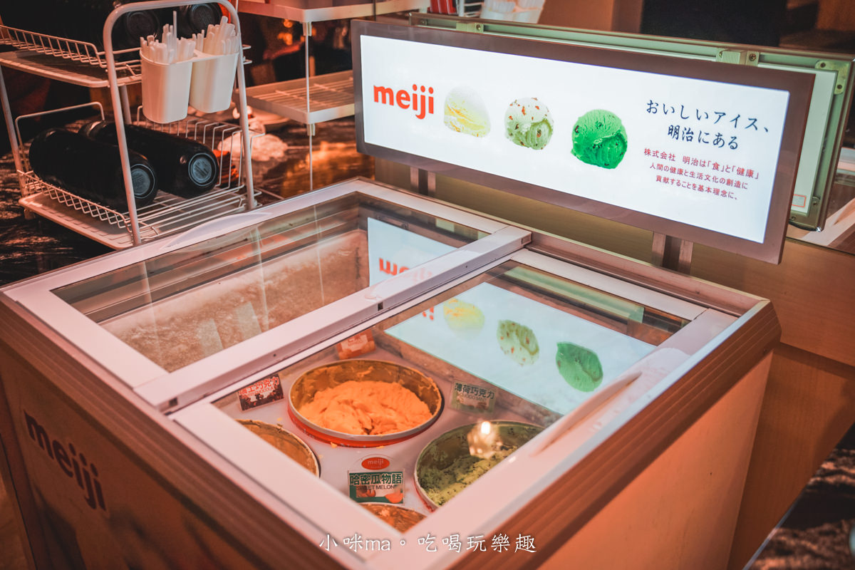吾皇大大 朕的鍋物-中山南京殿|全新菜單期間限定秋風膏濃蟹黃鍋有夠香濃,涮肉、涮海鮮都對味,宵夜也可以吃鍋 周末營業至凌晨四點,捷運中山站 中山站美食推薦 中山站火鍋推薦 - 第17張圖 吾皇大大 朕的鍋物-中山南京殿|全新菜單期間限定秋風膏濃蟹黃鍋有夠香濃,涮肉、涮海鮮都對味,宵夜也可以吃鍋 周末營業至凌晨四點,捷運中山站 中山站美食推薦 中山站火鍋推薦