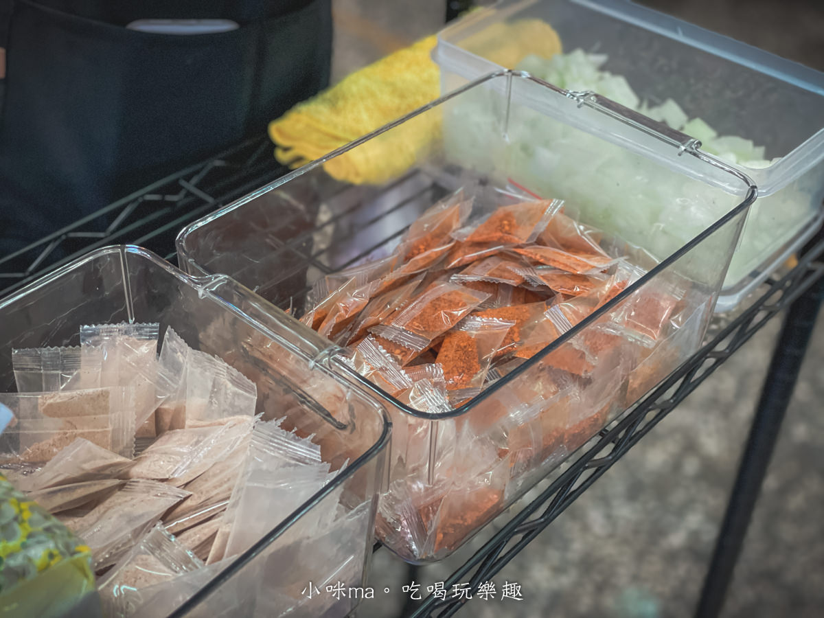 有利脆皮豬-內湖店|食尚玩家大推,無法安靜吃的脆皮豬,在嘴裡ㄎㄠ ㄎㄠ的聲音 超適合錄ASMR,捷運港墘站 - 第9張圖 有利脆皮豬-內湖店|食尚玩家大推,無法安靜吃的脆皮豬,在嘴裡ㄎㄠ ㄎㄠ的聲音 超適合錄ASMR,捷運港墘站