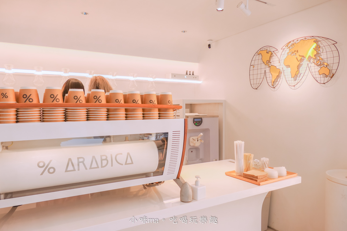 % Arabica 台北象山店|京都爆紅的咖啡人潮比較正常了,現在來正是時候,霜淇淋一定要點,門口美照更不能忘,捷運象山站 - 第8張圖 % Arabica 台北象山店|京都爆紅的咖啡人潮比較正常了,現在來正是時候,霜淇淋一定要點,門口美照更不能忘,捷運象山站