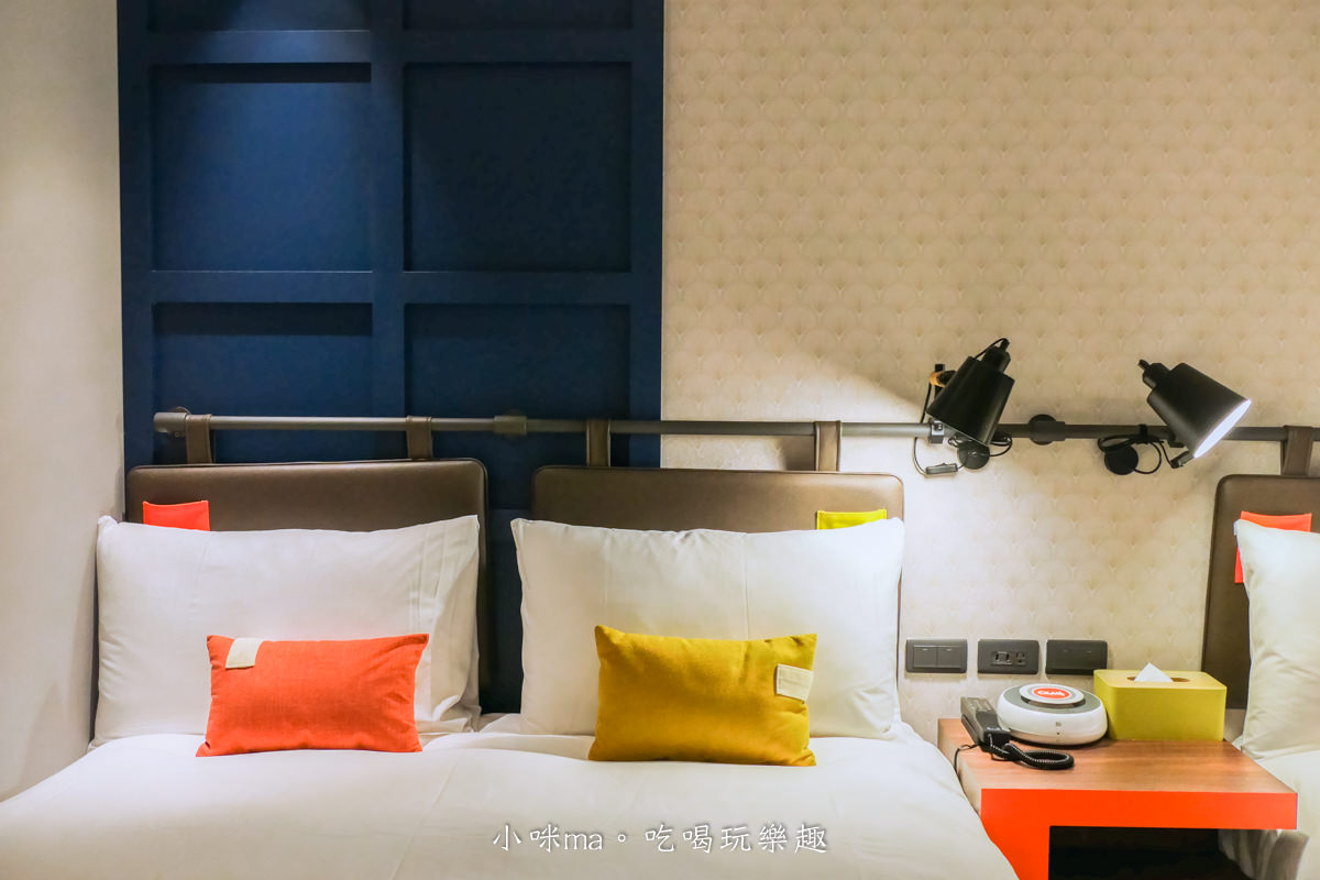 悅樂旅店 OLAH Poshtel 台中|台中火車站附近最潮的旅店,挑高共享空間設計感十足,還有免費泡麵隨你吃,台中飯店/台中住宿 - 第12張圖 悅樂旅店 OLAH Poshtel 台中|台中火車站附近最潮的旅店,挑高共享空間設計感十足,還有免費泡麵隨你吃,台中飯店/台中住宿