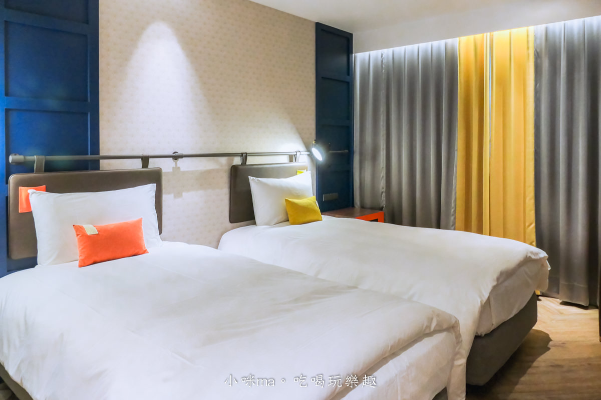 悅樂旅店 OLAH Poshtel 台中|台中火車站附近最潮的旅店,挑高共享空間設計感十足,還有免費泡麵隨你吃,台中飯店/台中住宿 - 第21張圖 悅樂旅店 OLAH Poshtel 台中|台中火車站附近最潮的旅店,挑高共享空間設計感十足,還有免費泡麵隨你吃,台中飯店/台中住宿