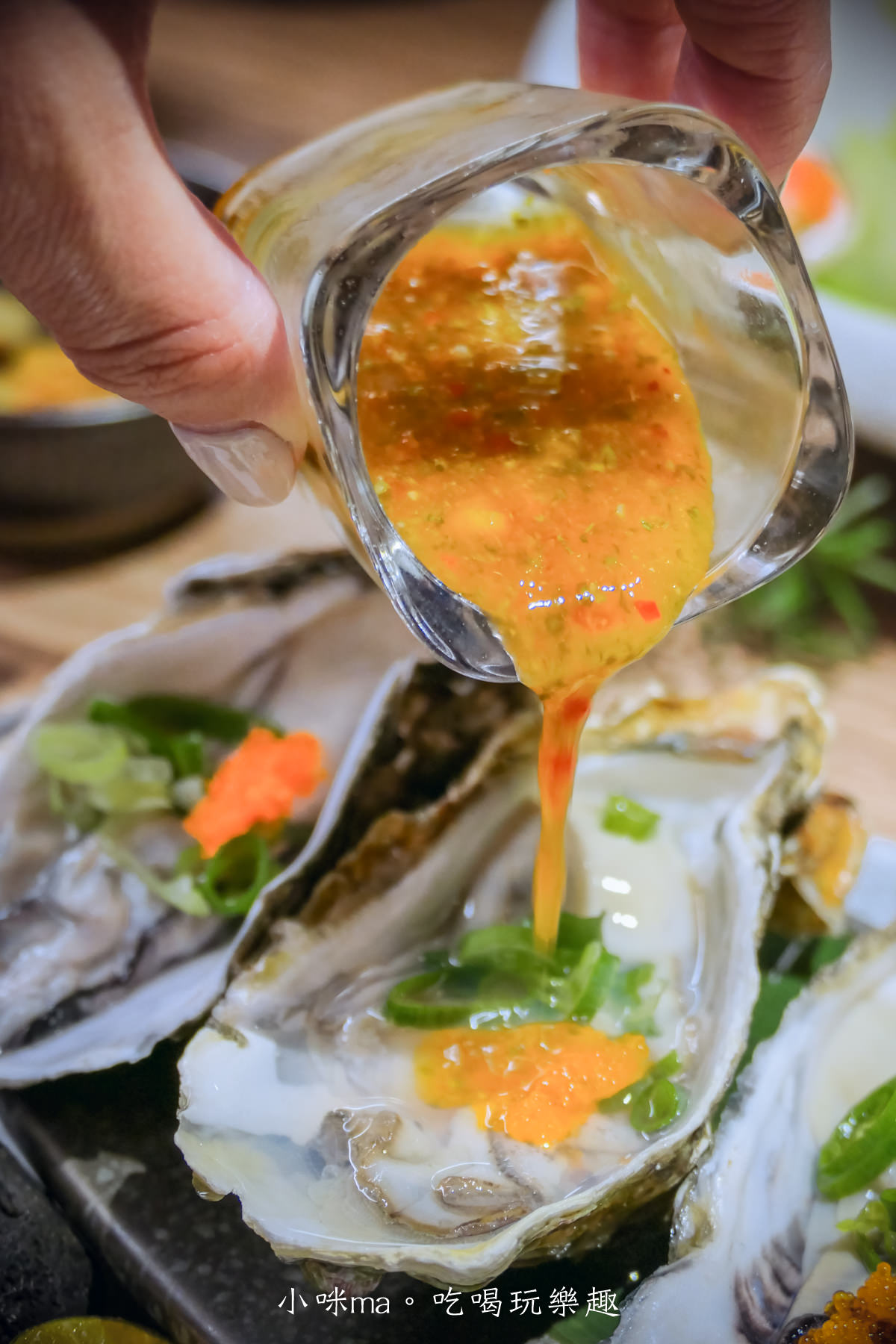 札卡燒肉-漢口店｜迴轉壽司燒肉版！輸送帶送上寶藏盒牛，只要399元就能吃到A5和牛，台中燒肉推薦