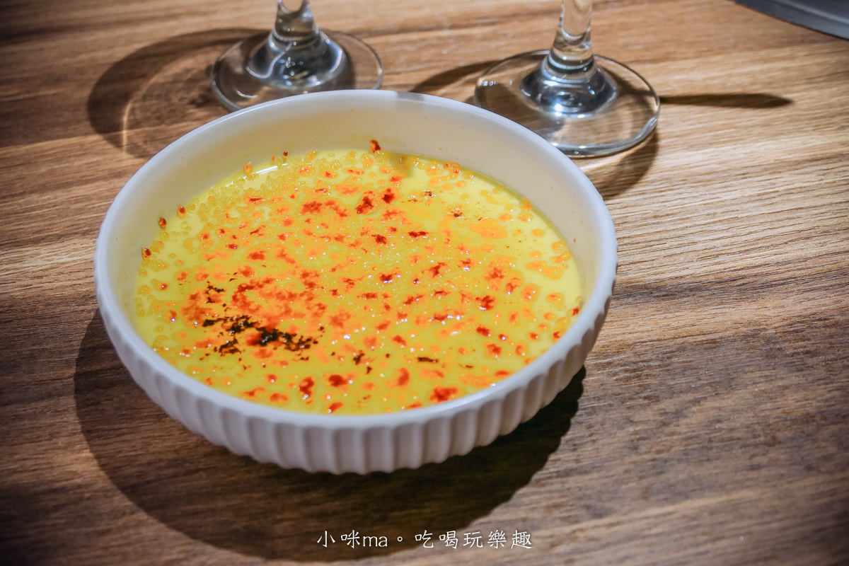 札卡燒肉-漢口店｜迴轉壽司燒肉版！輸送帶送上寶藏盒牛，只要399元就能吃到A5和牛，台中燒肉推薦