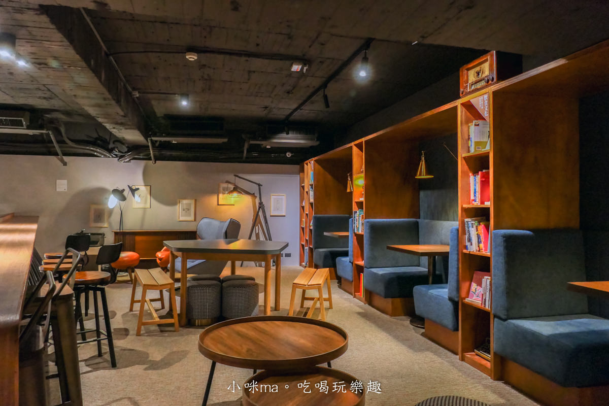悅樂旅店 OLAH Poshtel 台中|台中火車站附近最潮的旅店,挑高共享空間設計感十足,還有免費泡麵隨你吃,台中飯店/台中住宿 - 第32張圖 悅樂旅店 OLAH Poshtel 台中|台中火車站附近最潮的旅店,挑高共享空間設計感十足,還有免費泡麵隨你吃,台中飯店/台中住宿
