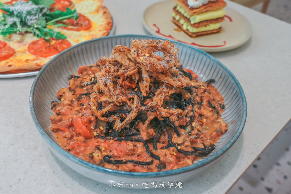 Miacucina 內湖店|2.0新登場!純白色韓系極簡風格美翻,無肉料理完全無雷,內湖美食 - 第12張圖 Miacucina 內湖店|2.0新登場!純白色韓系極簡風格美翻,無肉料理完全無雷,內湖美食