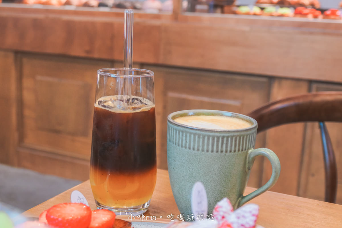 Lillian Bakery 莉莉安可頌烘焙專門店|風靡IG 獨棟三層樓絕美不限時咖啡廳,拍好拍滿 可頌、蛋糕、鹹食任你選,寵物友善,捷運忠孝敦化站 - 第33張圖 Lillian Bakery 莉莉安可頌烘焙專門店|風靡IG 獨棟三層樓絕美不限時咖啡廳,拍好拍滿 可頌、蛋糕、鹹食任你選,寵物友善,捷運忠孝敦化站