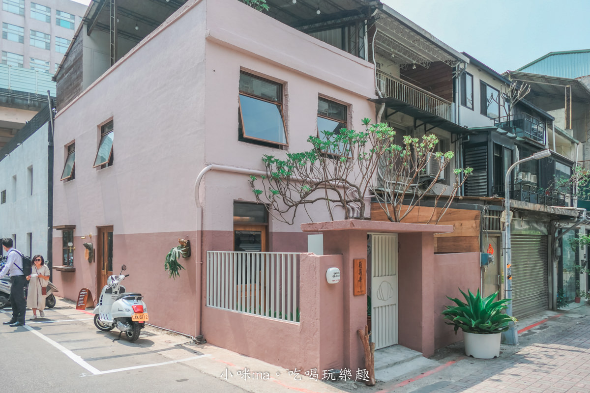Lillian Bakery 莉莉安可頌烘焙專門店|風靡IG 獨棟三層樓絕美不限時咖啡廳,拍好拍滿 可頌、蛋糕、鹹食任你選,寵物友善,捷運忠孝敦化站 - 第2張圖 Lillian Bakery 莉莉安可頌烘焙專門店|風靡IG 獨棟三層樓絕美不限時咖啡廳,拍好拍滿 可頌、蛋糕、鹹食任你選,寵物友善,捷運忠孝敦化站