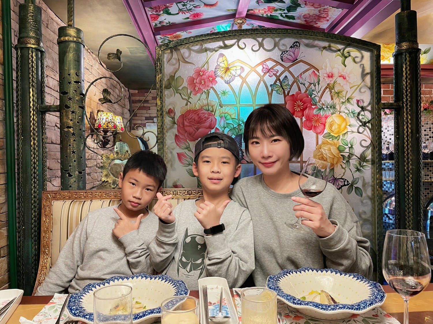 七星潭水上明月海景渡假旅店HotelMoon|台灣最美飯店就在七星潭,皇宮般的歐風奢華旅店,一泊三食五星級餐點 哈根達斯隨你吃,花蓮住宿 / 花蓮飯店 - 第70張圖 七星潭水上明月海景渡假旅店HotelMoon|台灣最美飯店就在七星潭,皇宮般的歐風奢華旅店,一泊三食五星級餐點 哈根達斯隨你吃,花蓮住宿 / 花蓮飯店