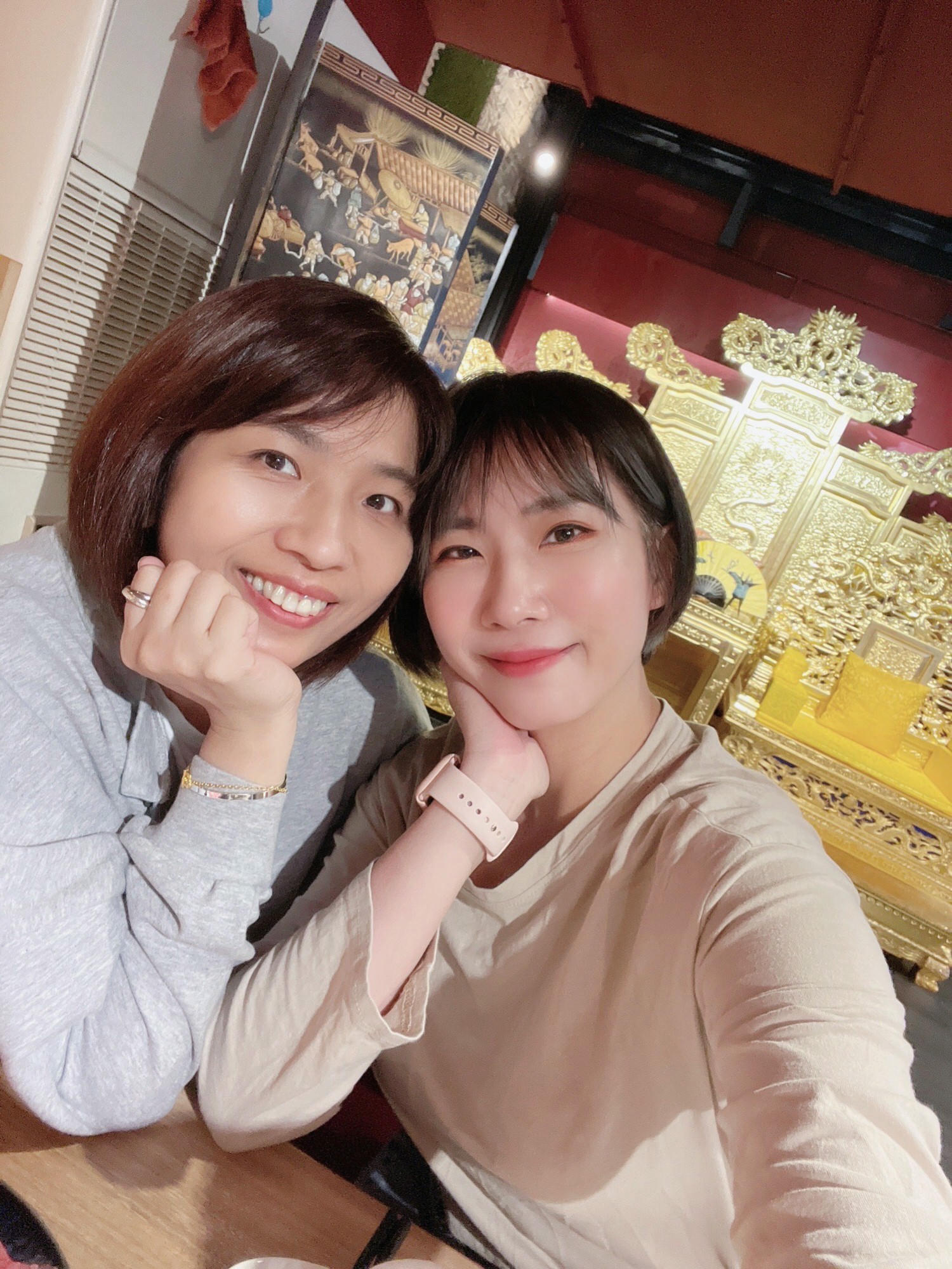 吾皇大大 朕的鍋物-中山南京殿|全新菜單期間限定秋風膏濃蟹黃鍋有夠香濃,涮肉、涮海鮮都對味,宵夜也可以吃鍋 周末營業至凌晨四點,捷運中山站 中山站美食推薦 中山站火鍋推薦 - 第48張圖 吾皇大大 朕的鍋物-中山南京殿|全新菜單期間限定秋風膏濃蟹黃鍋有夠香濃,涮肉、涮海鮮都對味,宵夜也可以吃鍋 周末營業至凌晨四點,捷運中山站 中山站美食推薦 中山站火鍋推薦