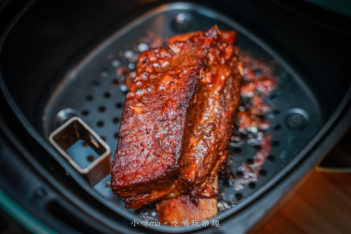 微風建一食堂|台北超人氣無菜單料理也推出宅配料理包,牛小排、鮑魚雞湯 簡單吃也很豪華,宅配美食推薦 - 第4張圖 微風建一食堂|台北超人氣無菜單料理也推出宅配料理包,牛小排、鮑魚雞湯 簡單吃也很豪華,宅配美食推薦
